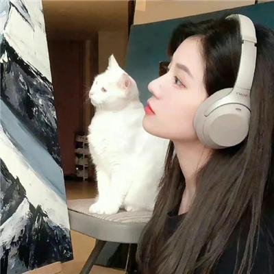 震耳欲聋
